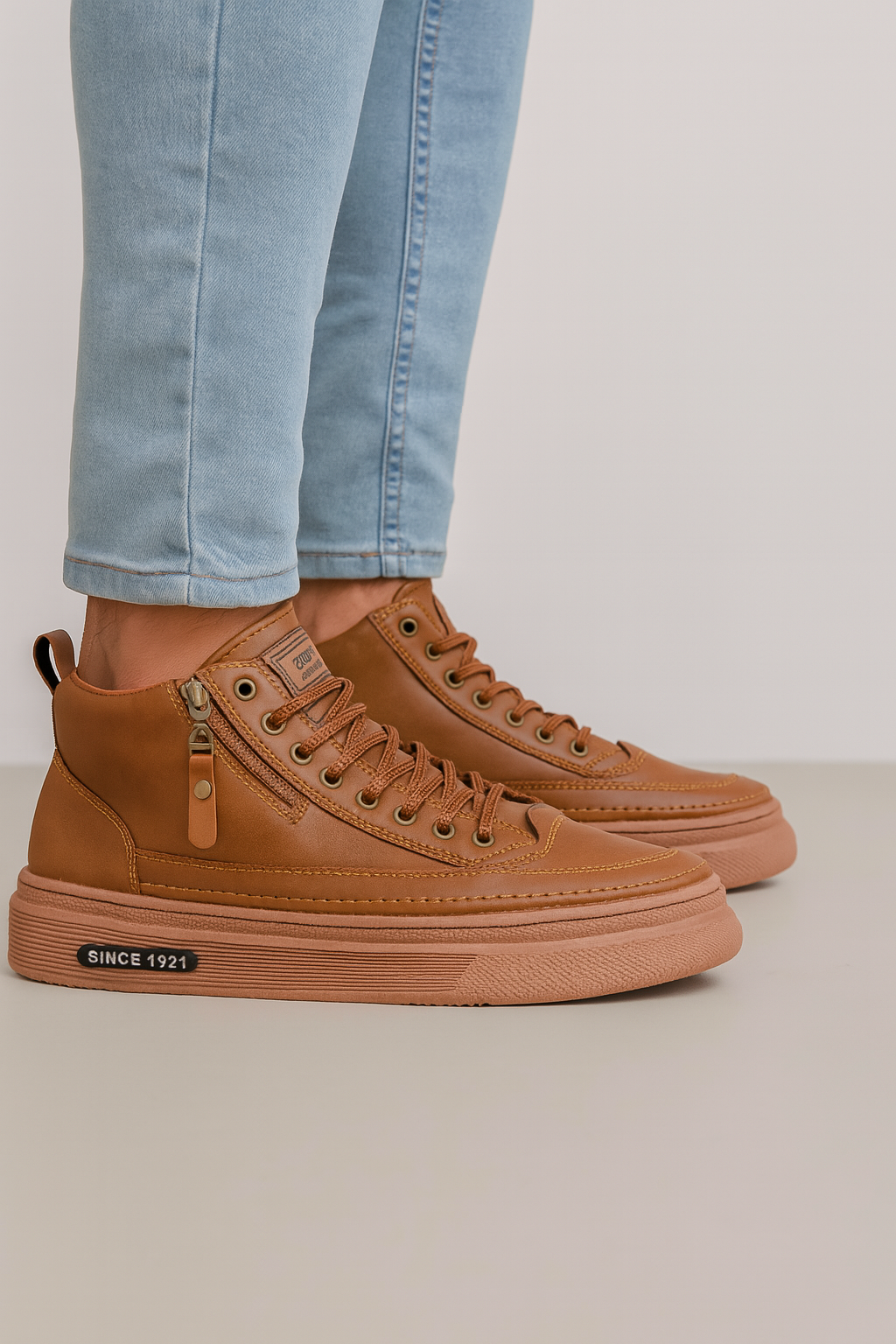 gid://shopify/MediaImage/26581437612102